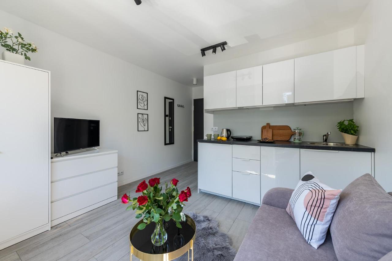 Batorego 220 - 450M Stacja Metra Pola Mokotowskie, 800M Biblioteka Narodowa - 20M Piekny Park Pola Mokotowskie - 800M Do Sgh - Wifi - Smart Tv - Good Apartments ワルシャワ エクステリア 写真